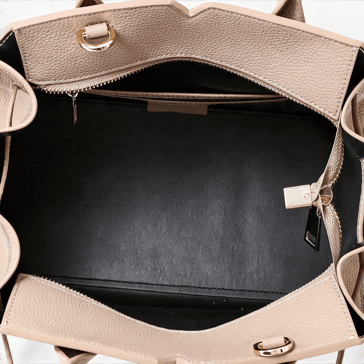 Le Prestige du Sac Sac à Main Femme Multi Poches
