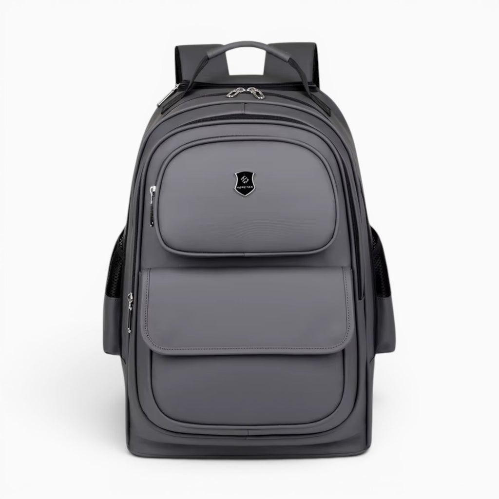 Sac à dos de voyage gris Sac avec compartiment pour ordinateur 16 pouces, en nylon Oxford résistant et design épuré.